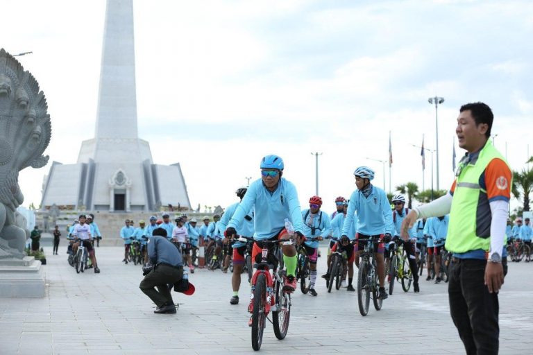 ការជិះកង់ ចេញដំណើរពីវិមាន ឈ្នះ ឈ្នះ«អបអរសាទររម្លឹកខួប លើកទី៤៣ នៃទិវាចងចាំដំណើរស្ពោះទៅការផ្តួលរំលំ​របបប្រល័យ​ពូជសាសន៍ប៉ុលពត»