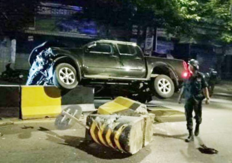 នៅថ្ងៃអាទិត្យនេះ គ្រោះថ្នាក់ចរាចរណ៍បានសម្លាប់មនុស្ស ៦នាក់ និងរបួស ១០នាក់