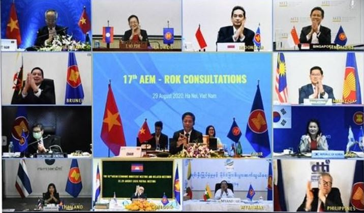 បណ្តារដ្ឋមន្រ្តីអាស៊ាន និងកូរ៉េខាងត្បូង ចូលរួមកិច្ចប្រជុំក្នុងក្របខណ្ឌលើកទី៥២(AEM-52) និងកិច្ចប្រជុំពាក់ព័ន្ធនានា